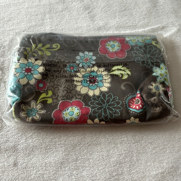 thirty-one Mini Zipper Pouch - Floral Fanfare - Picture 5 of 7